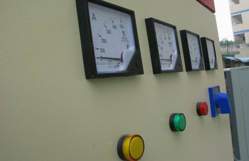 平和配电盘 平和配电盘